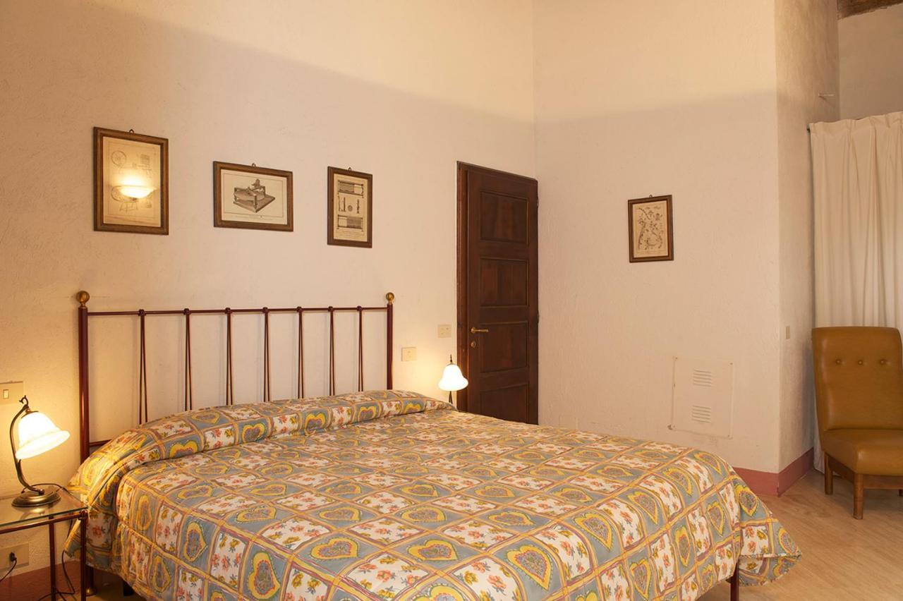 Castello Di Modanella 拉波拉诺泰尔梅 外观 照片
