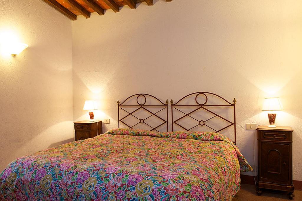 Castello Di Modanella 拉波拉诺泰尔梅 外观 照片