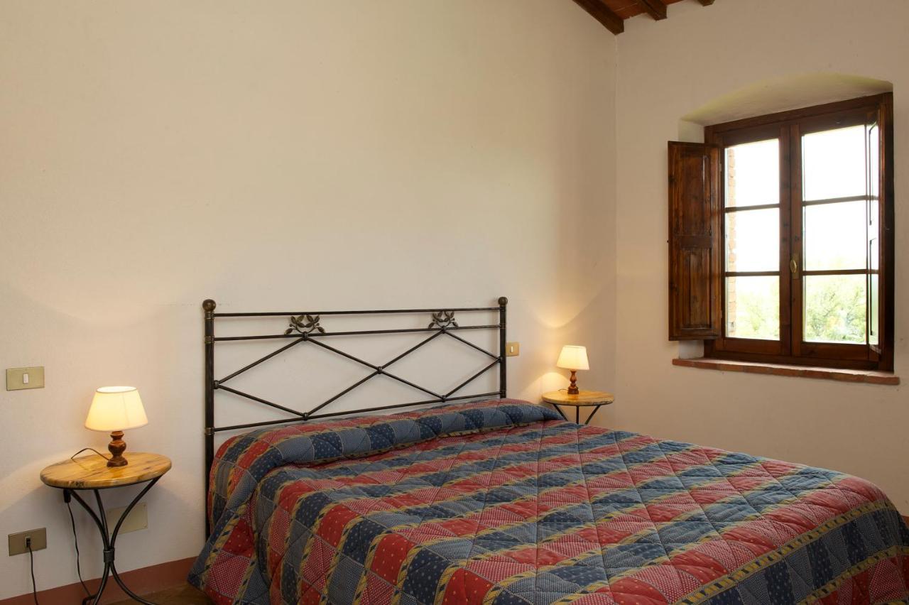 Castello Di Modanella 拉波拉诺泰尔梅 外观 照片