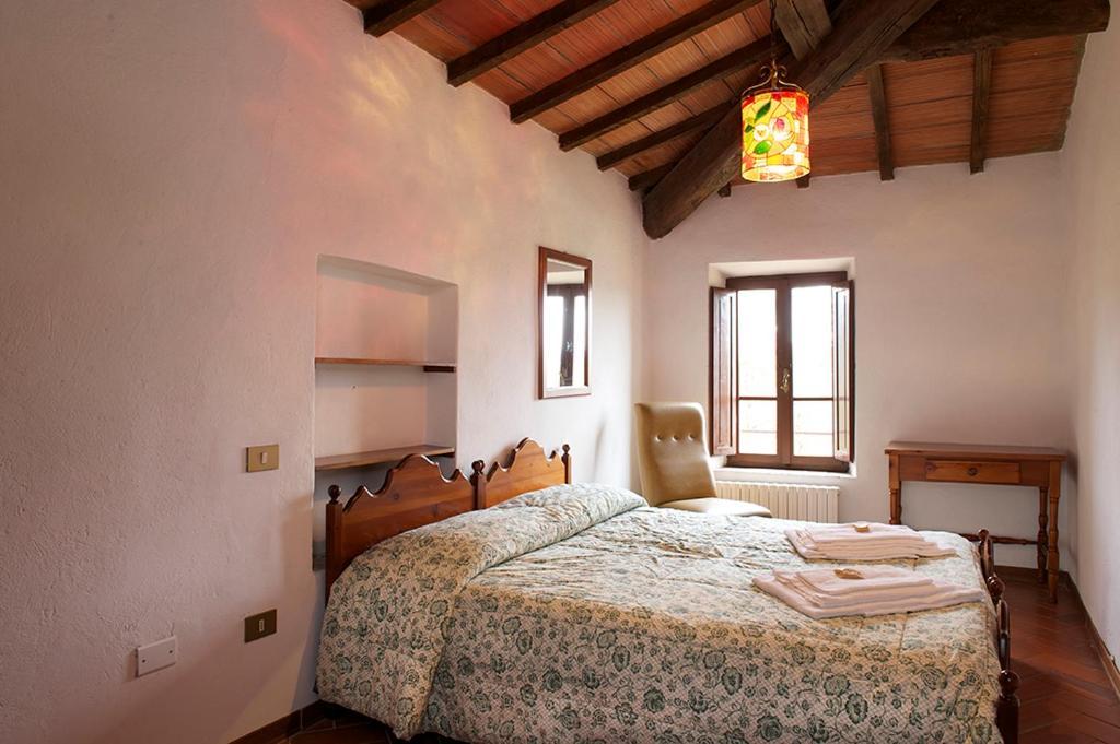Castello Di Modanella 拉波拉诺泰尔梅 外观 照片