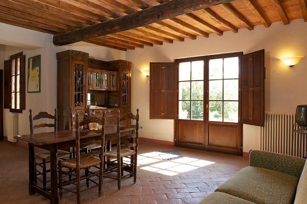 Castello Di Modanella 拉波拉诺泰尔梅 外观 照片