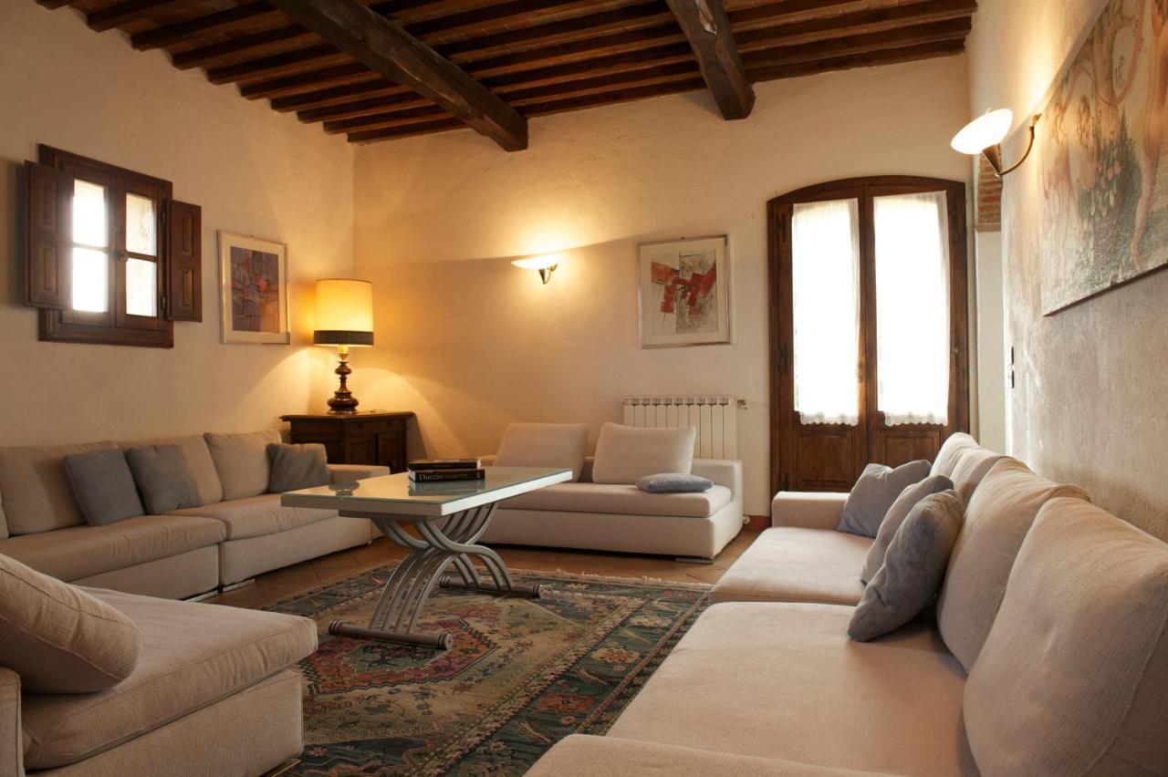 Castello Di Modanella 拉波拉诺泰尔梅 外观 照片