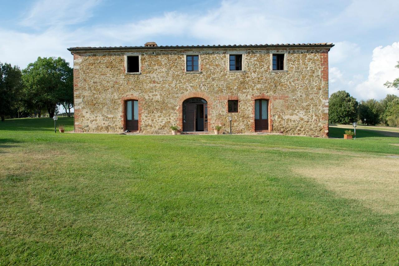 Castello Di Modanella 拉波拉诺泰尔梅 外观 照片