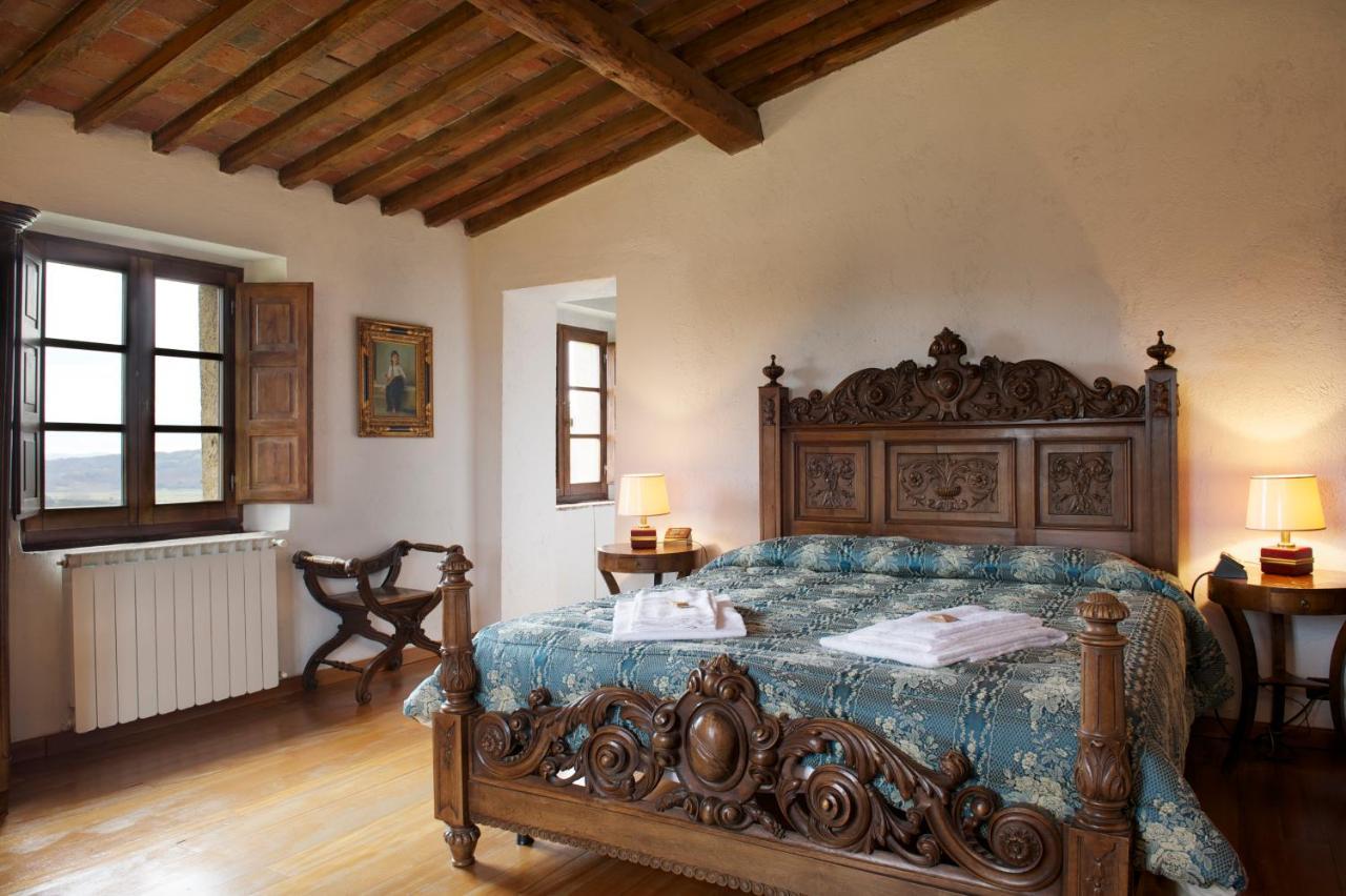 Castello Di Modanella 拉波拉诺泰尔梅 外观 照片
