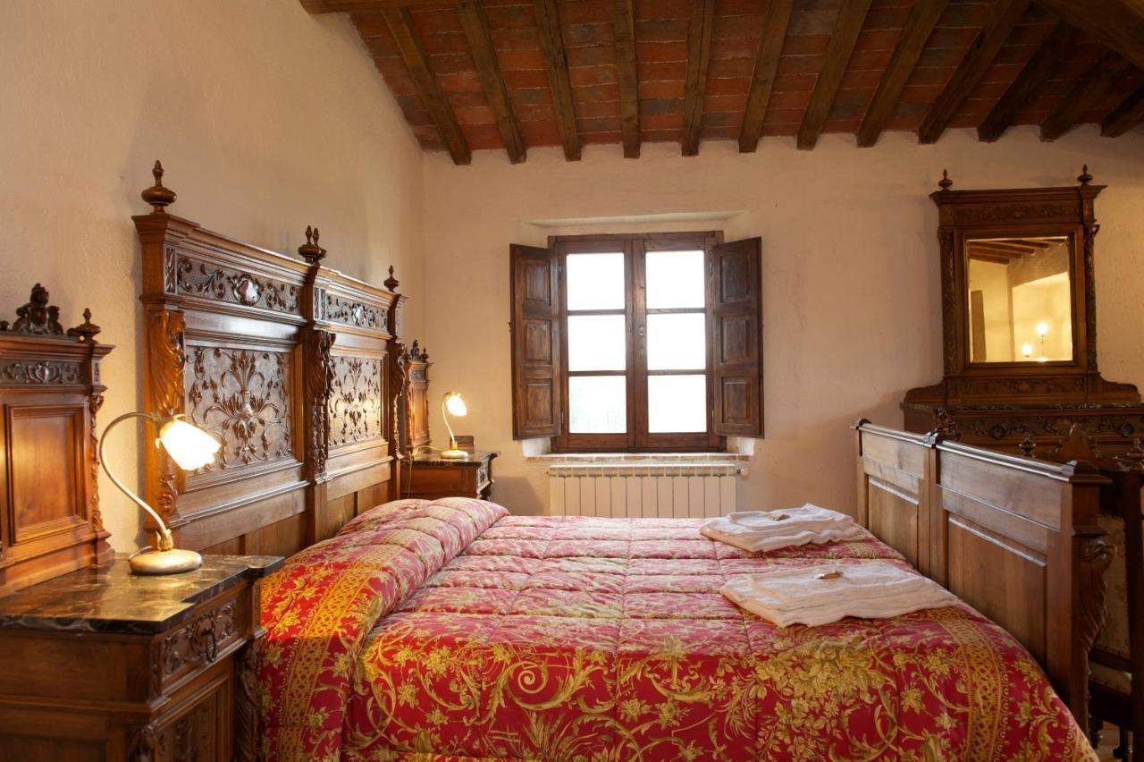 Castello Di Modanella 拉波拉诺泰尔梅 外观 照片